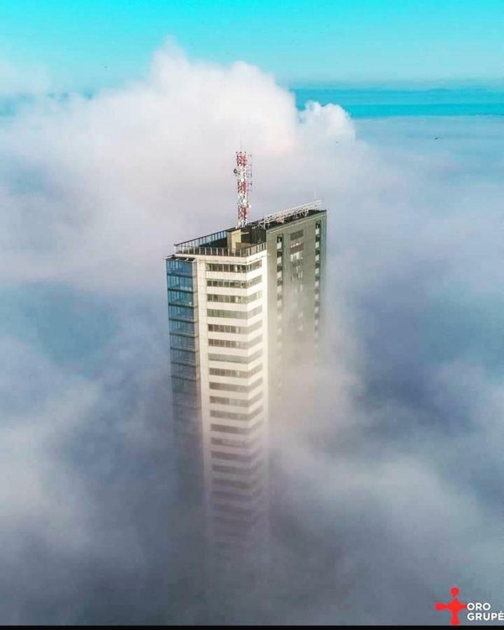Up 34 Floor Apartments Klaipeda Ngoại thất bức ảnh